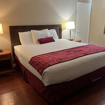 Hometown Inn North Hills ซานเฟอร์นานโด ภายนอก รูปภาพ