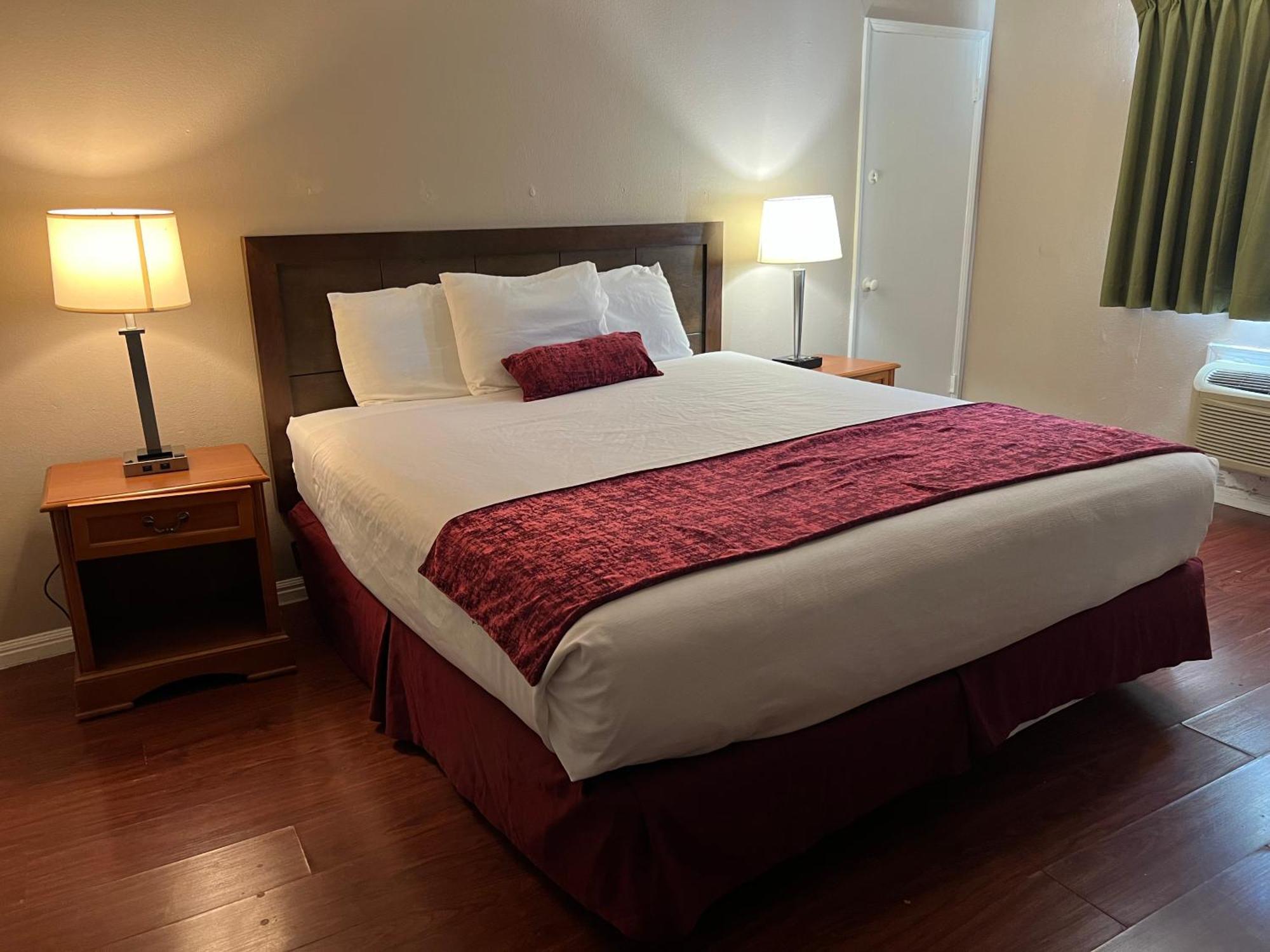 Hometown Inn North Hills ซานเฟอร์นานโด ภายนอก รูปภาพ