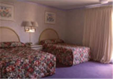 Hometown Inn North Hills ซานเฟอร์นานโด ภายนอก รูปภาพ