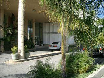 Hometown Inn North Hills ซานเฟอร์นานโด ภายนอก รูปภาพ